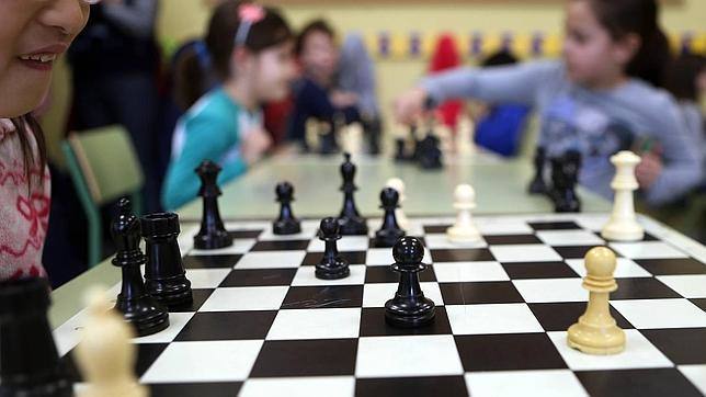 Torneo de ajedrez en el Espacio de Creación Joven de Miajadas