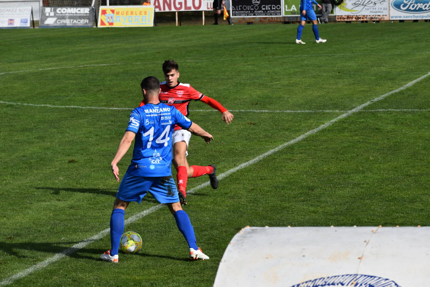 'Déjà vu' en el partido del Miajadas ante el Diocesano