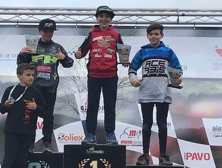 Samuel Tapia se impone en la primera carrera del Campeonato de Extremadura