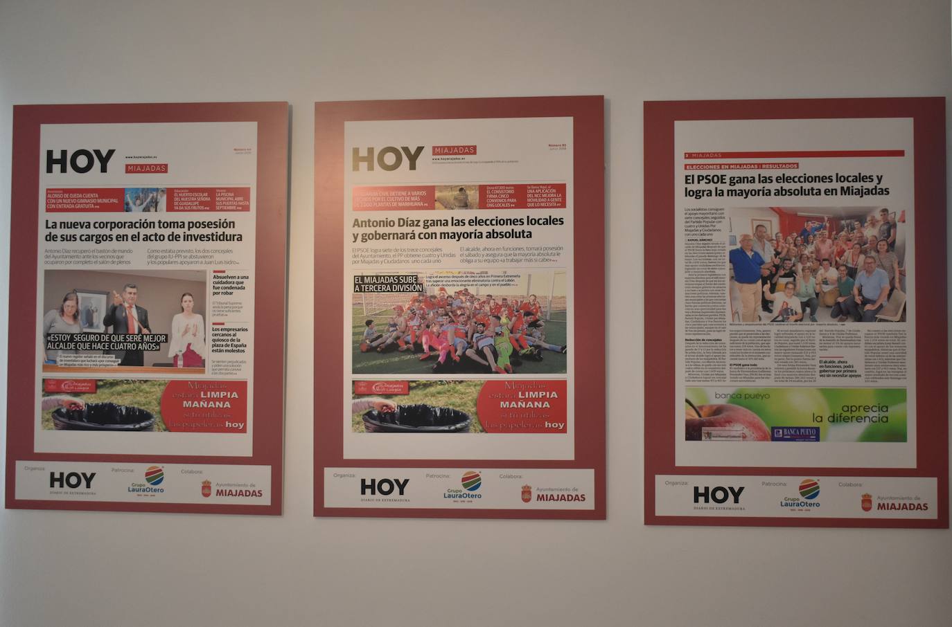 Ya está abierta al público la exposición '40 años de democracia de los Ayuntamientos de Extremadura'