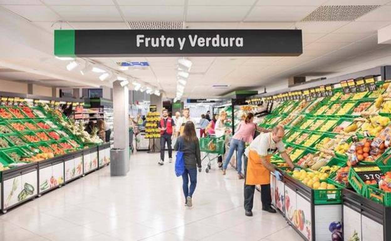 Los centros comerciales de Miajadas ruegan que los ciudadanos acumulen las necesidades de compra
