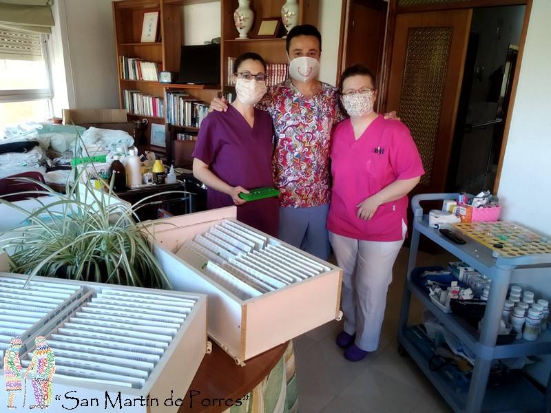 El equipo de enfermería de San Martín de Porres celebra su día