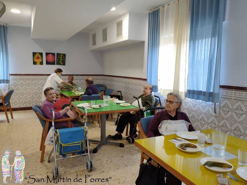 El comedor de San Martín de Porres aúna las recetas tradicionales y las necesidades nutricionales