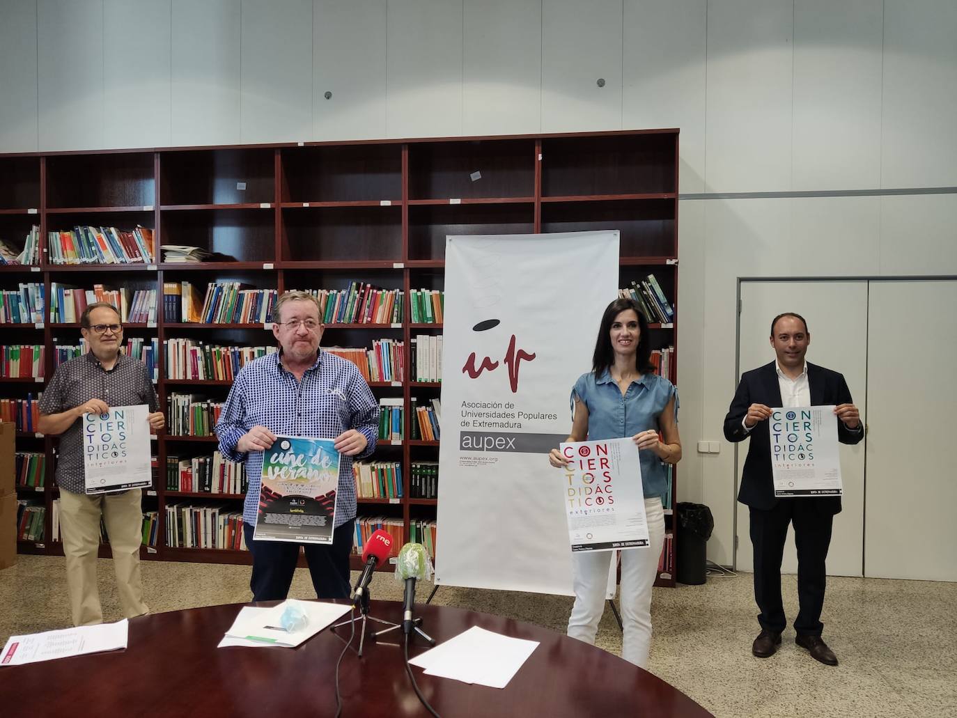 AUPEX da el pistoletazo de salida a sus actividades culturales