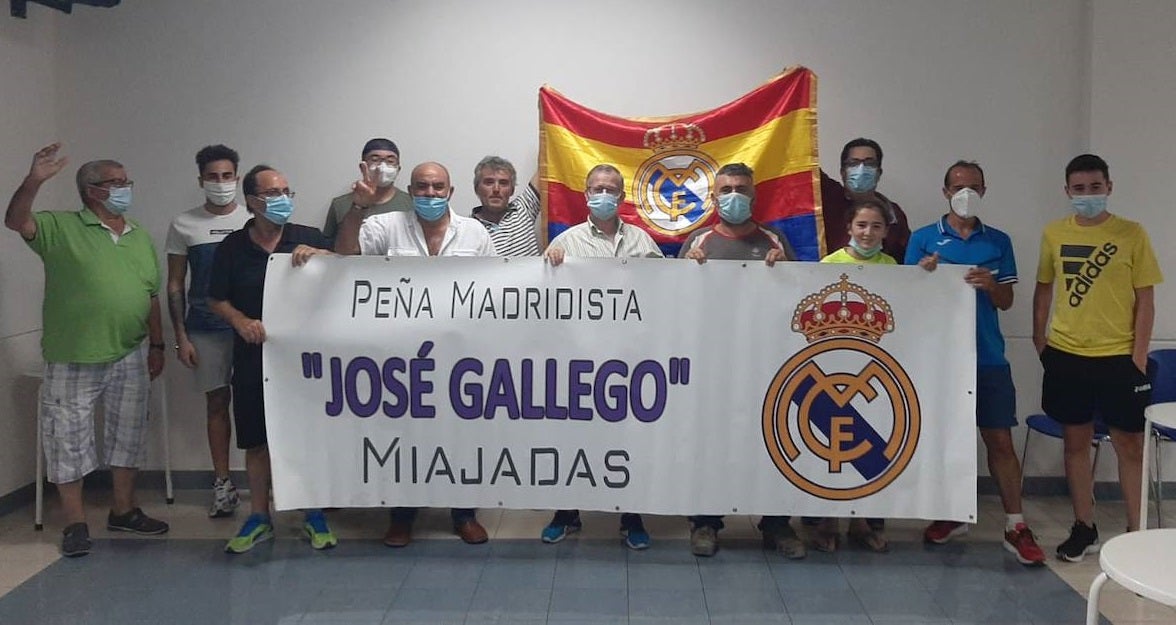 Socios de la Peña Madridista se reunieron para 'celebrar' y despedir la Liga