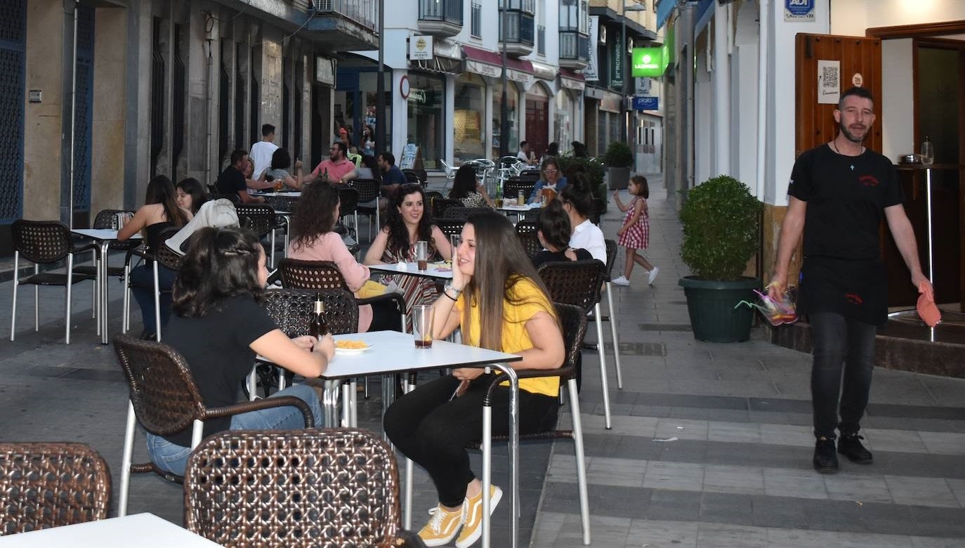 Lanzamiento de la guía interactiva 'De terrazas por Miajadas'