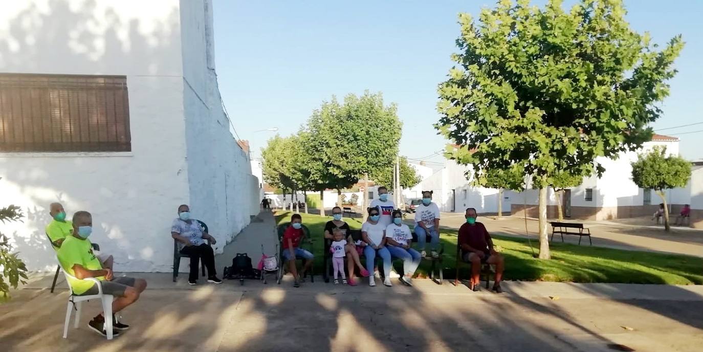 Casar de Miajadas vive la nueva normalidad sin fiestas pero con ambiente