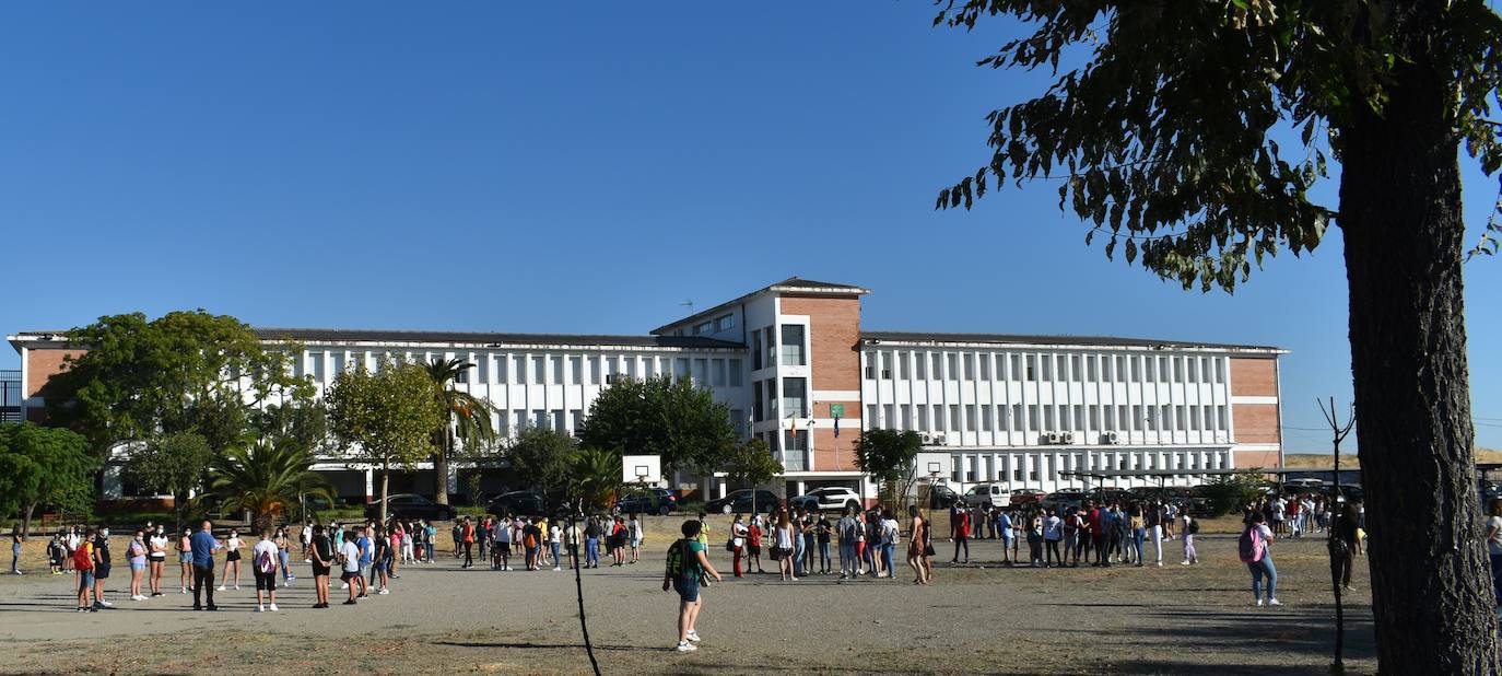 Primer positivo por Covid-19 en las aulas de Miajadas
