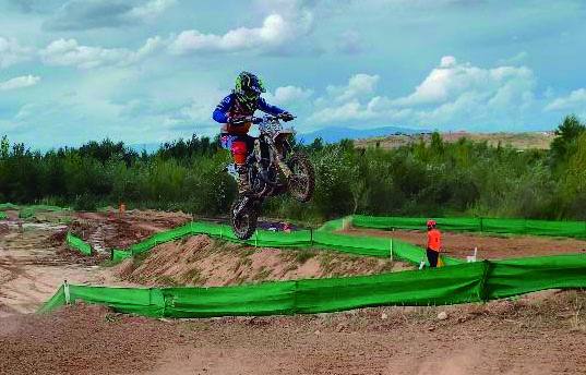 Samuel Tapia obtiene el 10º puesto en la primera carrera del Campeonato Nacional