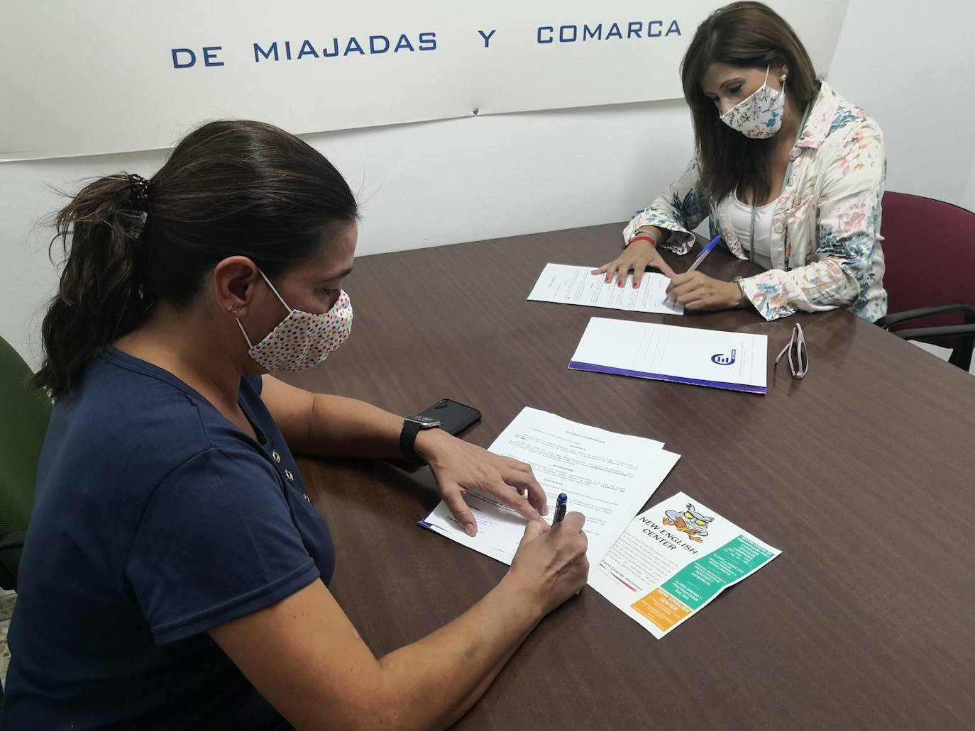 ACOMIC y New English Center colaborarán juntos