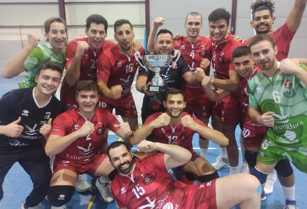 El Extremadura Grupo Laura Otero se proclama campeón del Trofeo Diputaciones