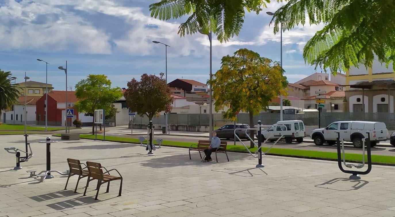 Los miajadeños cuentan con un nuevo parque biosaludable