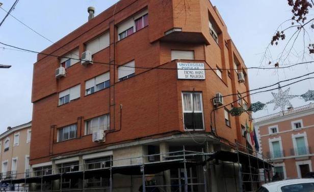 El Centro de mayores se traslada al Centro social 'Los Naranjos'