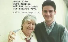Julio Santiago homenajea a su amiga Gloria Fuertes en el 22º aniversario de su muerte