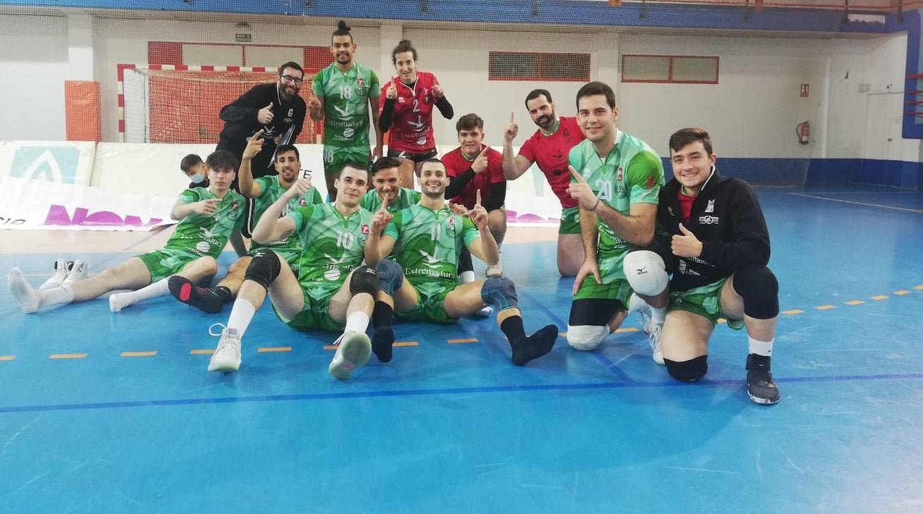 El Extremadura Grupo Laura Otero se clasifica para la Copa Príncipe siendo líder