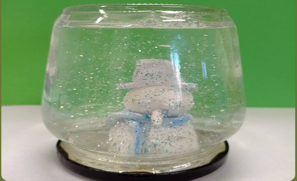 'Ludoteca en casa' enseña a crear una bola de nieve
