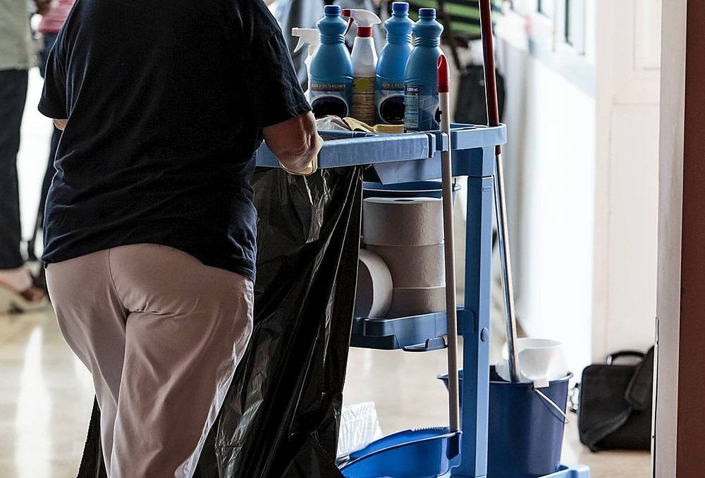 Abierto el plazo de licitación para el suministro de material de limpieza de las instalaciones municipales