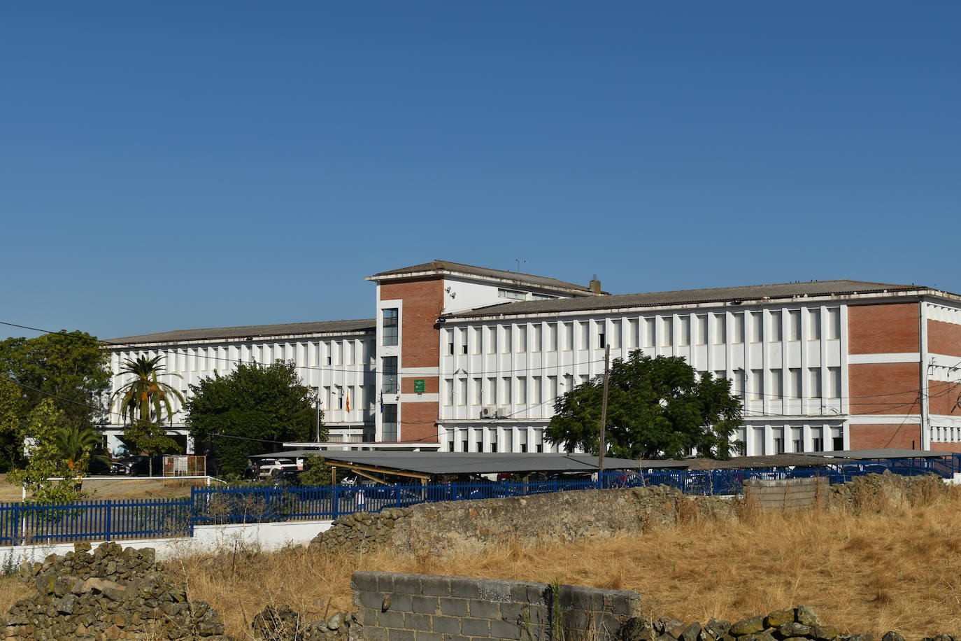El Partido Popular de Miajadas muestra su apoyo a la petición de retrasar la vuelta a las aulas