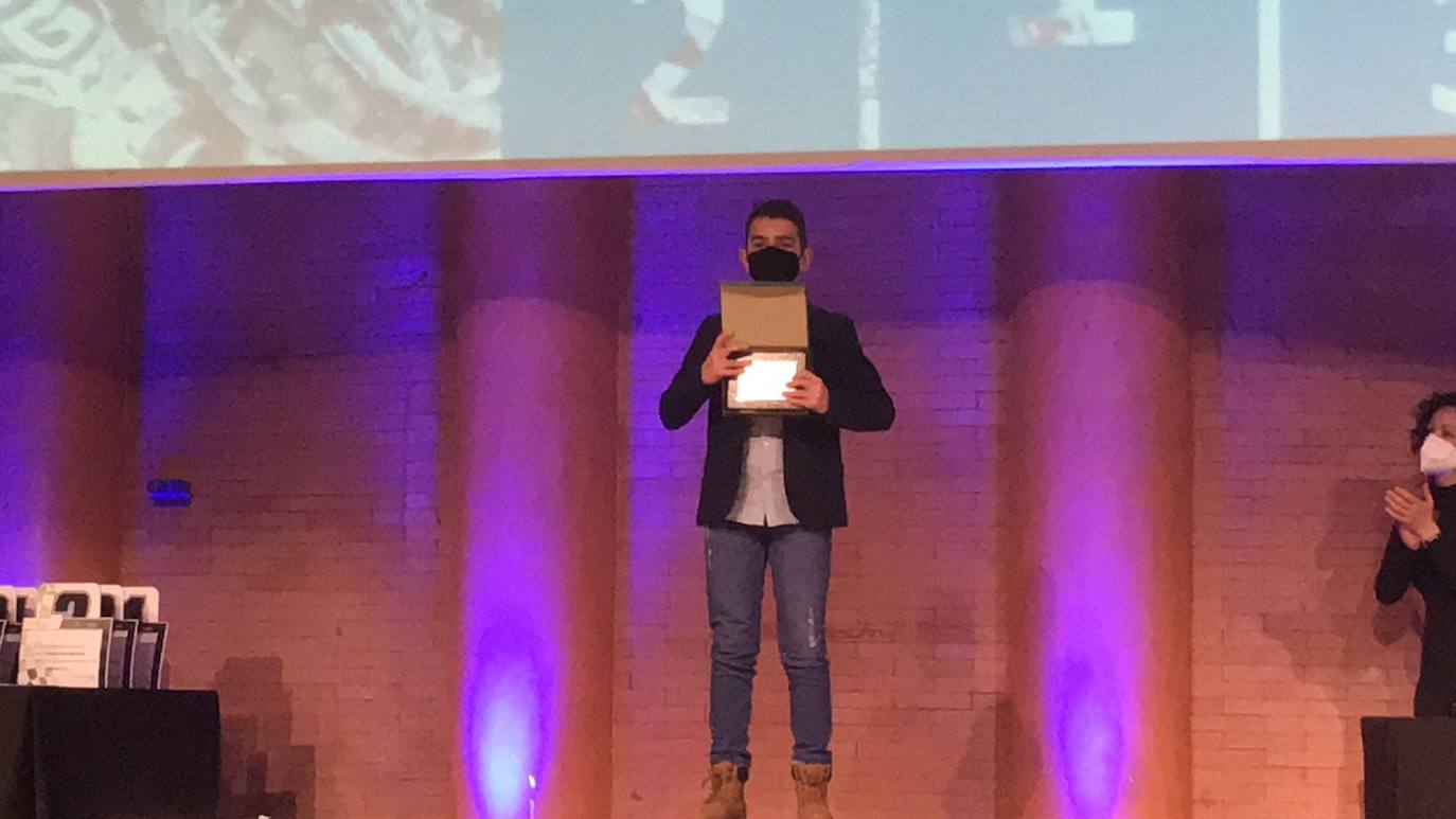 Samuel Tapia recibe su título de Campeón de Extremadura Mx65 2020 en la gala de premios de FEXMOTO