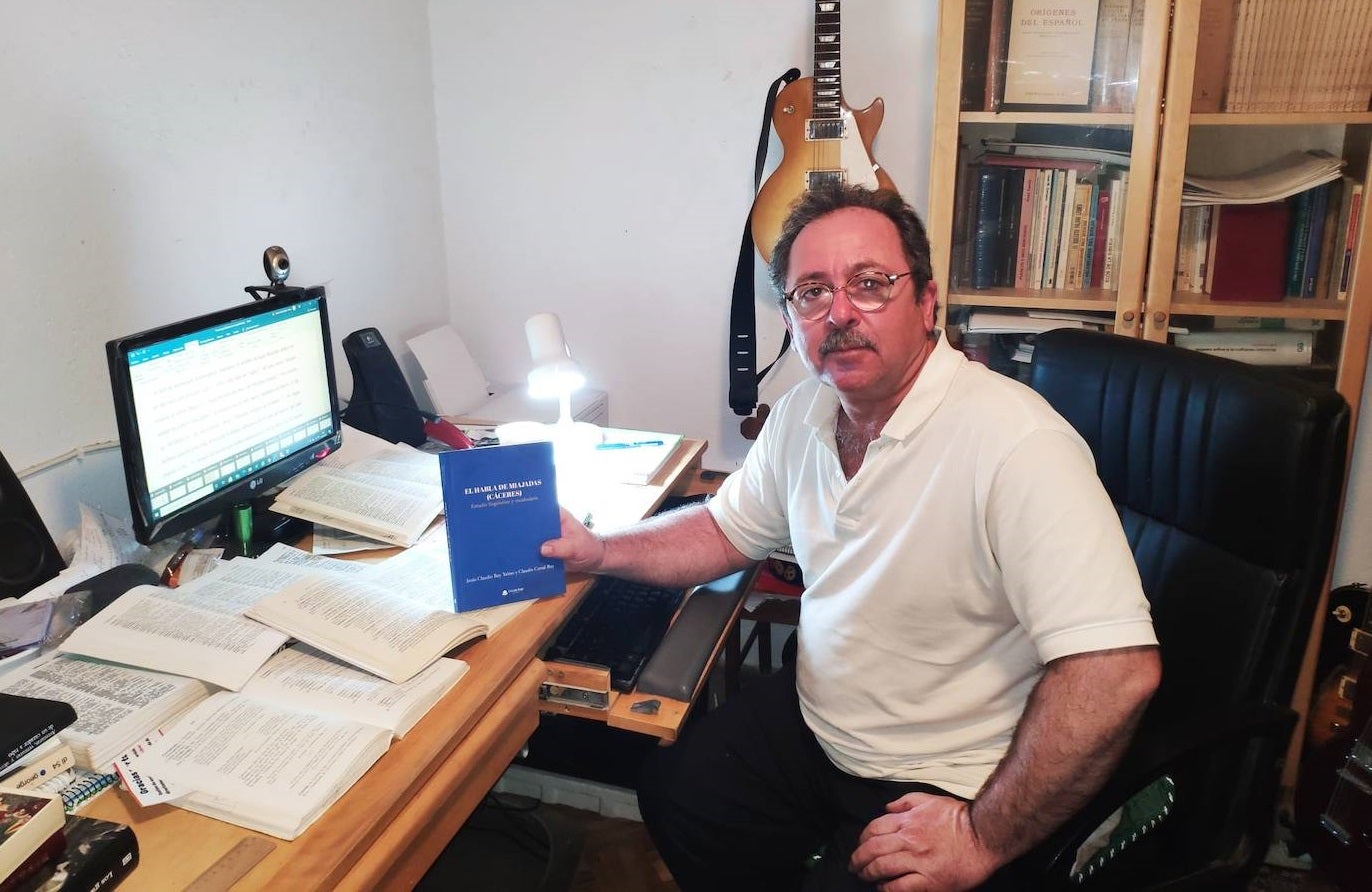 Las bibliotecas de Miajadas y pedanías contarán con ejemplares del libro 'El habla de Miajadas'