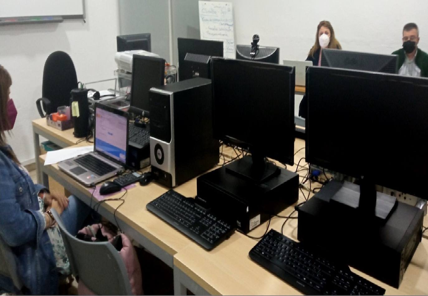 Comienza el curso de 'Administración electrónica y certificados digitales'