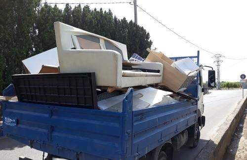 El servicio de recogida de voluminosos correspondiente al mes de abril se realizará el próximo miércoles
