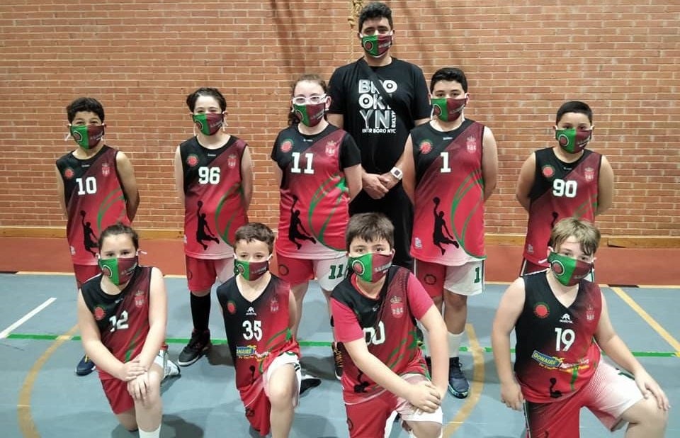 Los alevines del Club Baloncesto Miajadas se sitúan en segunda posición tras vencer en Mérida