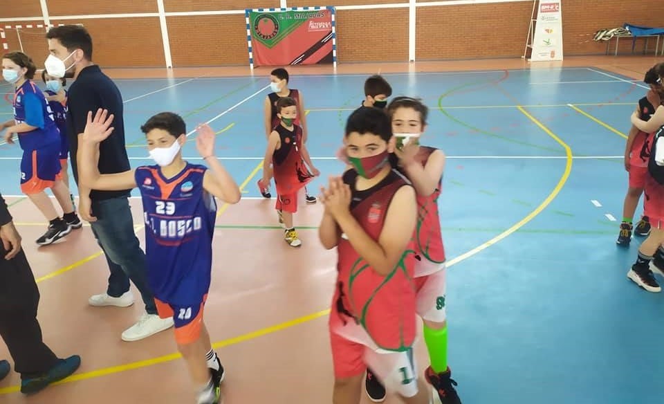 Resultados de los partidos de las categorías inferiores de baloncesto y fútbol