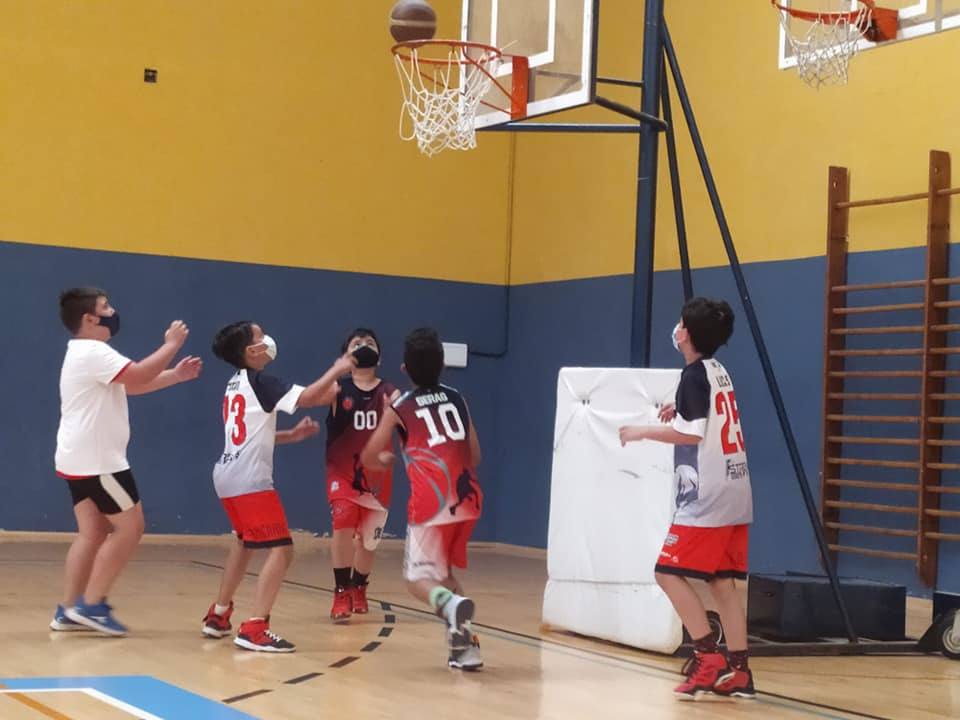 Los benjamines del Club Baloncesto Miajadas participaron en el I Torneo Romanito de Mérida