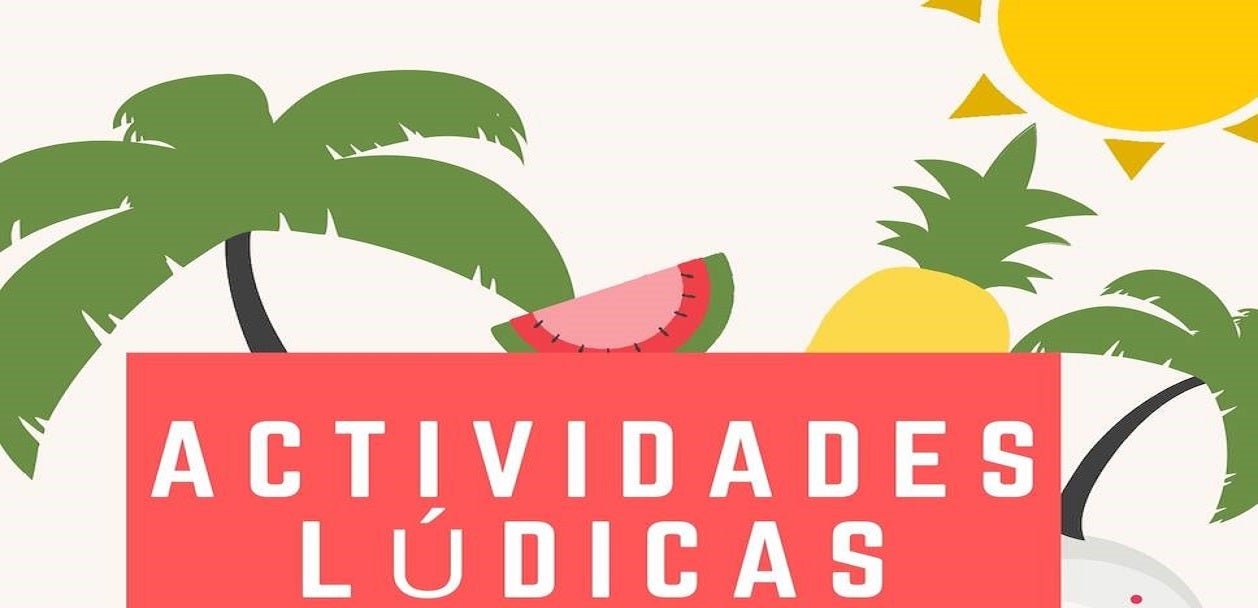 Actividades lúdicas en la piscina municipal dirigidas a los más pequeños