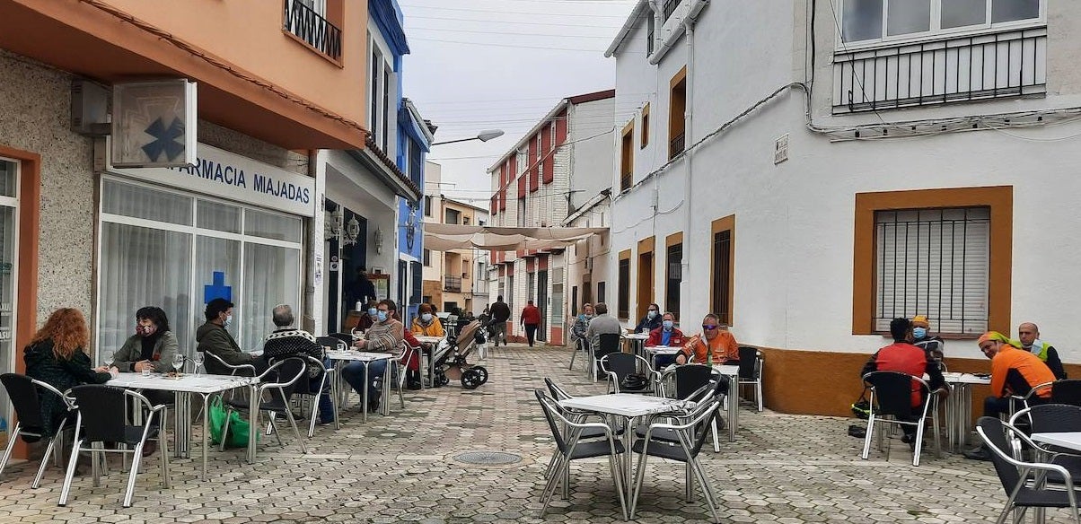 Los bares miajadeños podrán instalar en la terraza una pantalla para ofrecer los partidos de semifinal y final de la Eurocopa