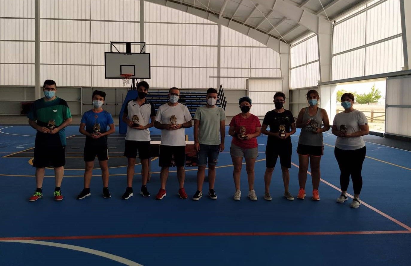 El pabellón de 'La laguna nueva' acogió el Torneo de Tenis de mesa