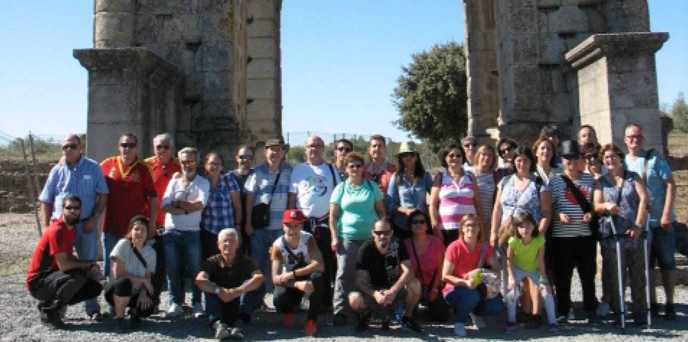 La Asociación de personas sordas acerca a Miajadas una charla-taller