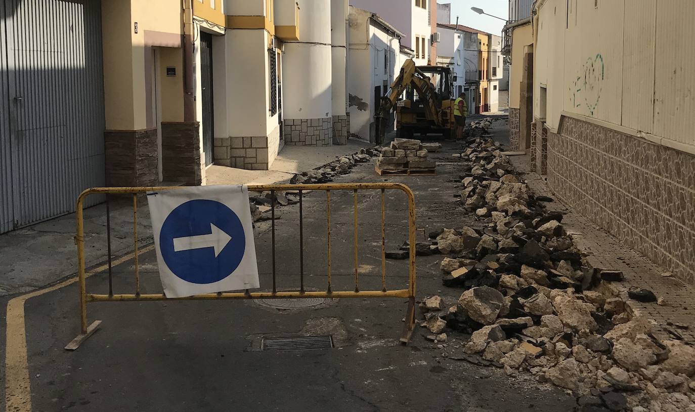 Comienza la implantación de la plataforma única en la zona de la calle Cilla de Miajadas