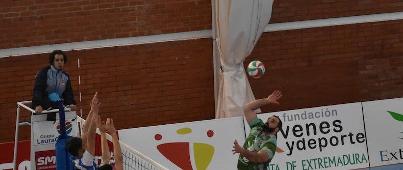 Jacinto Fernández, el miura por excelencia, renueva con el Extremadura Grupo Laura Otero