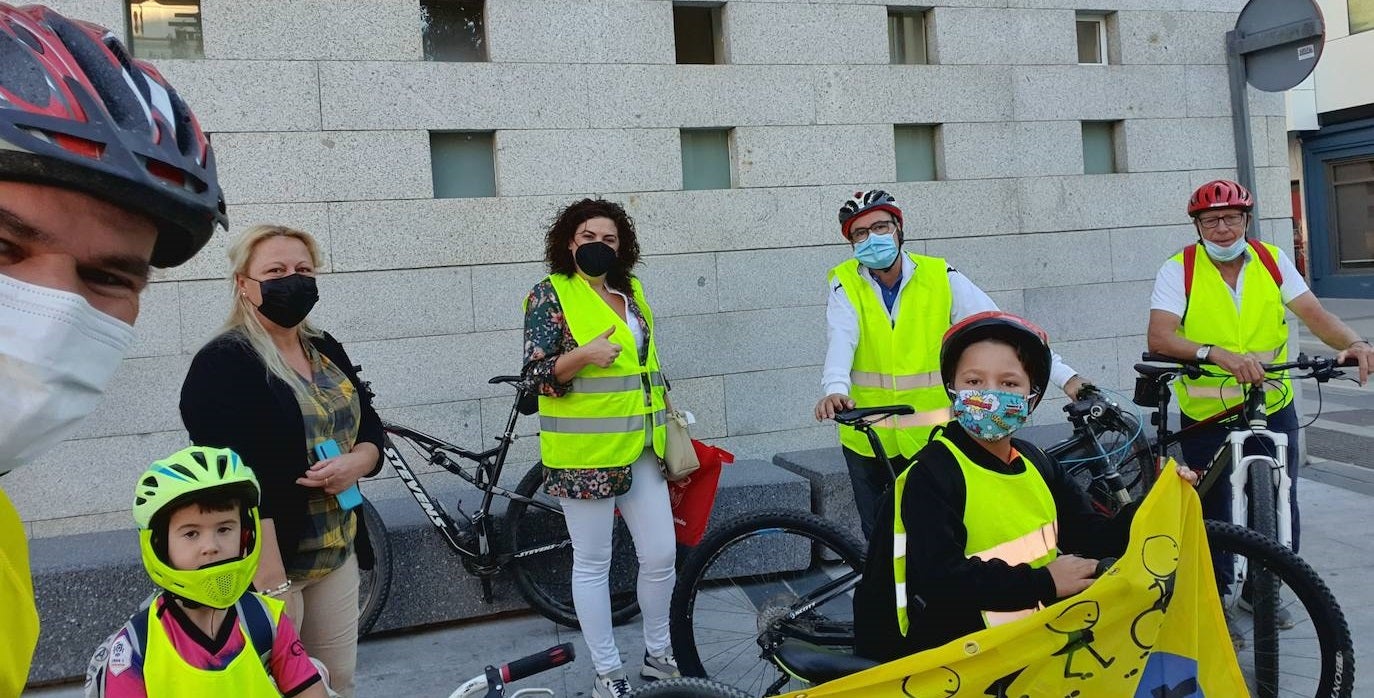 Francisco Cuadrado, José Mª Acero y Almudena Masa, ganadores del Concurso de fotografía sobre Movilidad sostenible