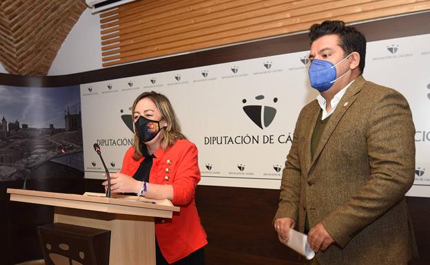 La Diputación firma con Cruz Roja un nuevo contrato de teleasistencia basado en el teléfono móvil