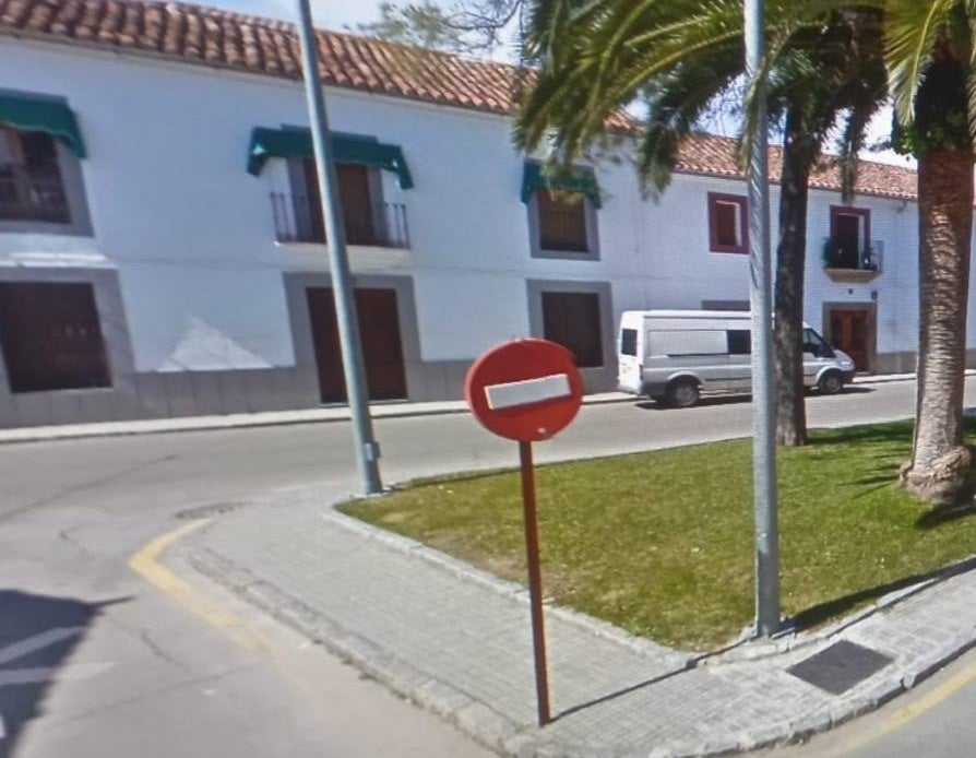 Desde la distancia: «¿Qué le lleva a uno a volver a su pueblo tras vivir casi toda la vida fuera de él?»