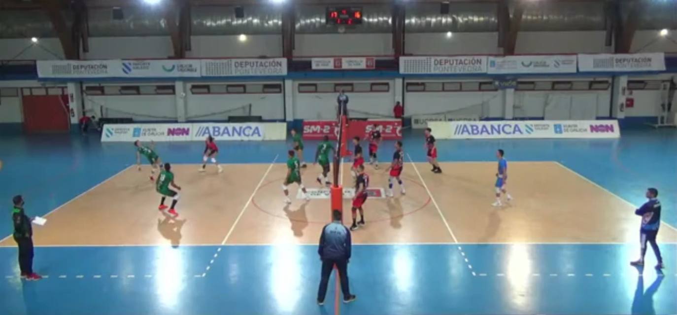 Partido entre el Club Vigo Voleibol y el Extremadura Grupo Laura Otero /CEDIDA