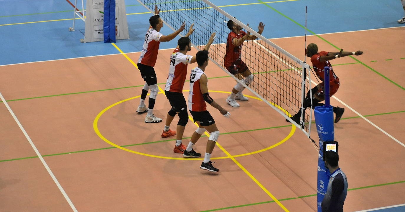 El Extremadura Grupo Laura Otero comienza victorioso la segunda vuelta de la temporada