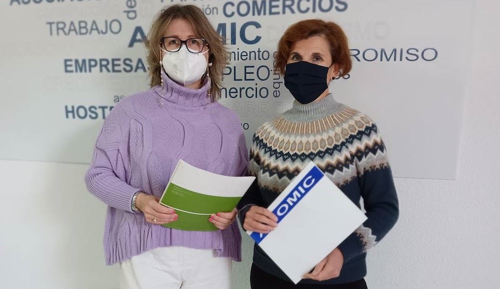 Acomic y DKV salud firman un convenio de colaboración