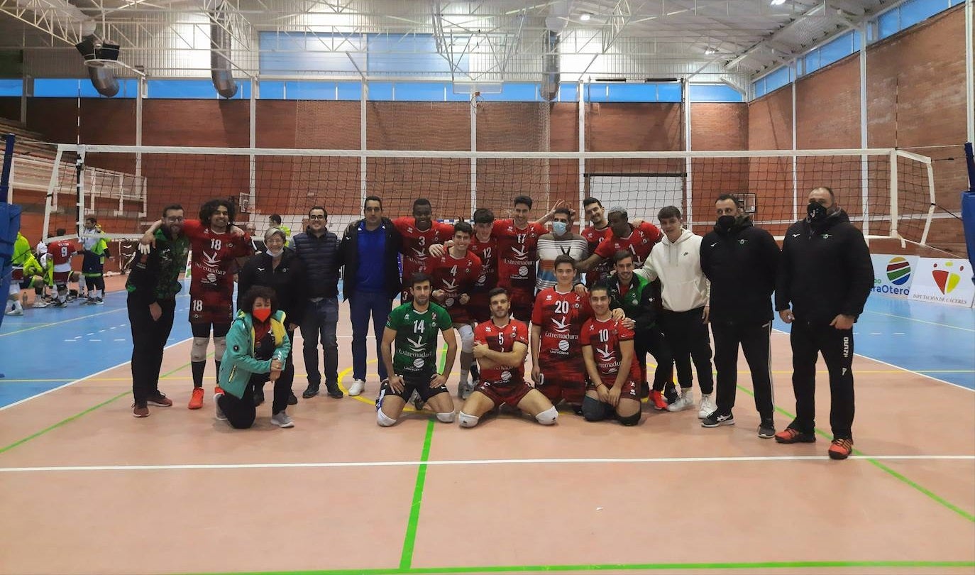 El Extremadura Grupo Laura Otero finaliza la temporada como 6º de grupo provisionalmente