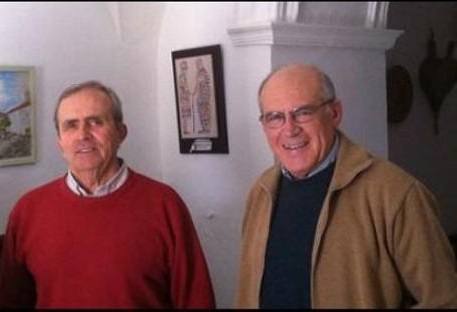 Don Enrique Gómez (Izq) y don Agustín Cornejo (dcha) llegaron a Miajadas en el año 68 /smp