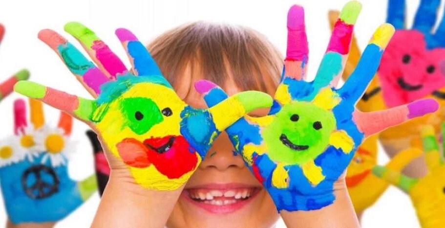 Los más pequeños disfrutarán de talleres, pintacaras, cuentacuentos y juegos populares en el Día de la Infancia