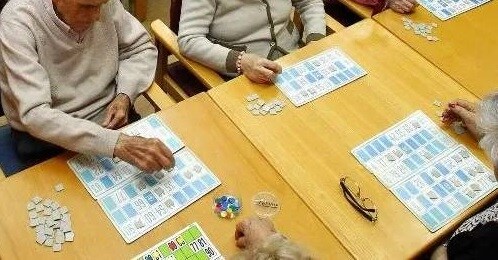 Vuelven las tardes de bingo al centro de mayores