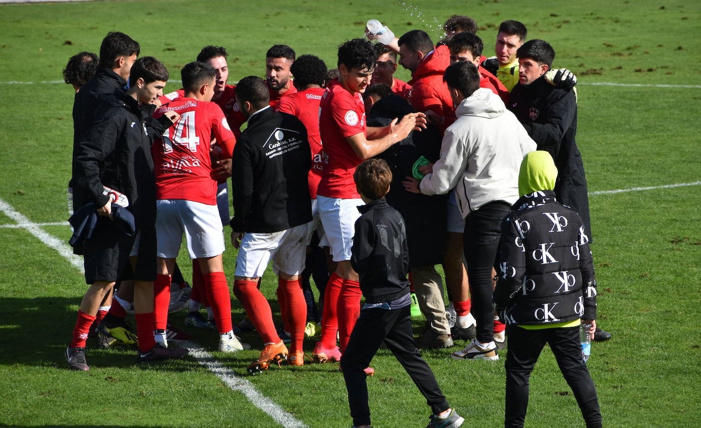 El Miajadas saborea por fin su primera victoria de la temporada