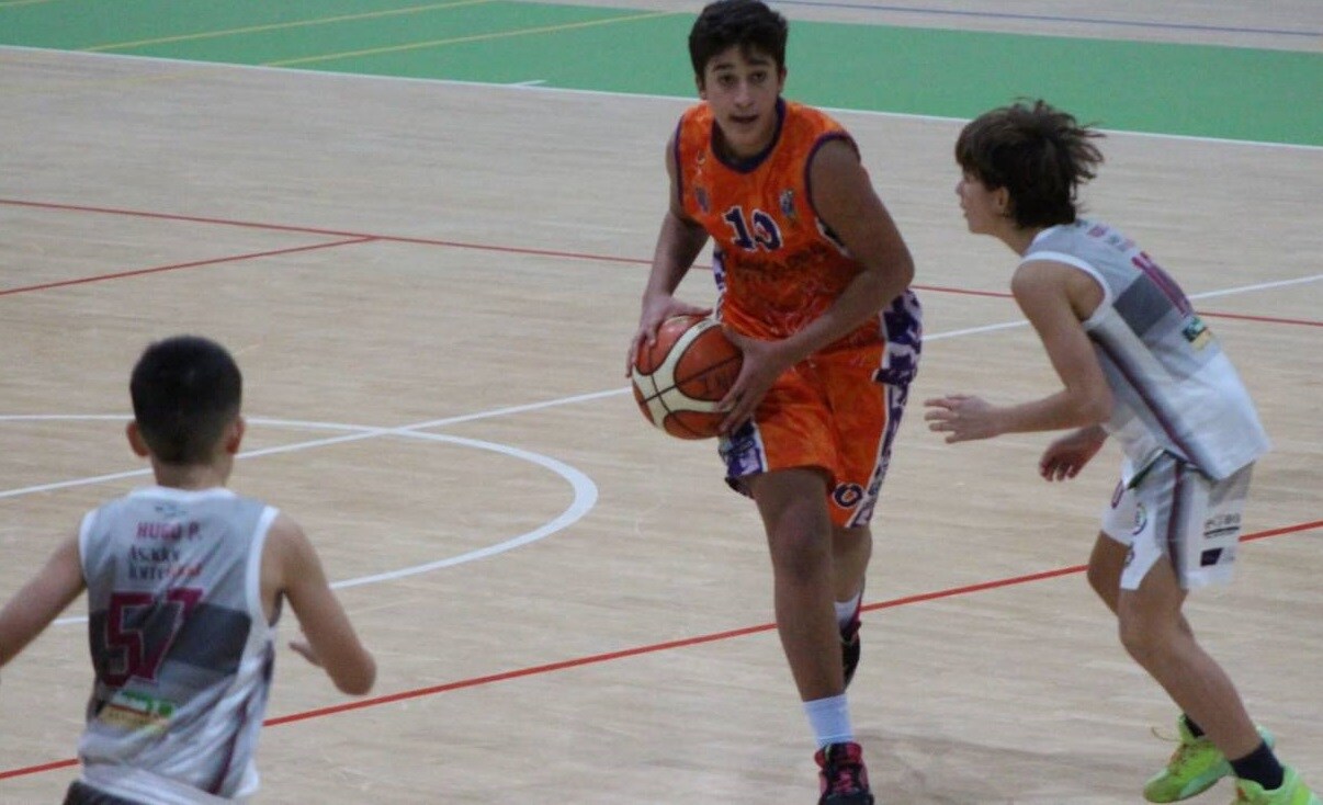 El miajadeño Uday Chaoui jugará con la Selección Extremeña de Baloncesto Infantil en el Campeonato de España