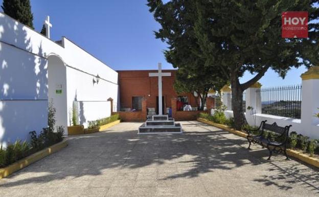 Diferentes actos religiosos conmemorarán el Día de Todos los Santos en Monesterio