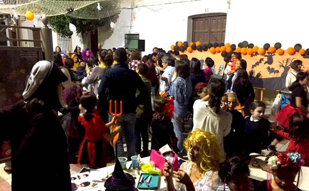 Mañana, tarde terrorífica de Halloween en la Casa de la Cultura