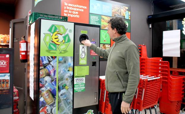Descuentos en la compra por reciclar latas y envases de plástico